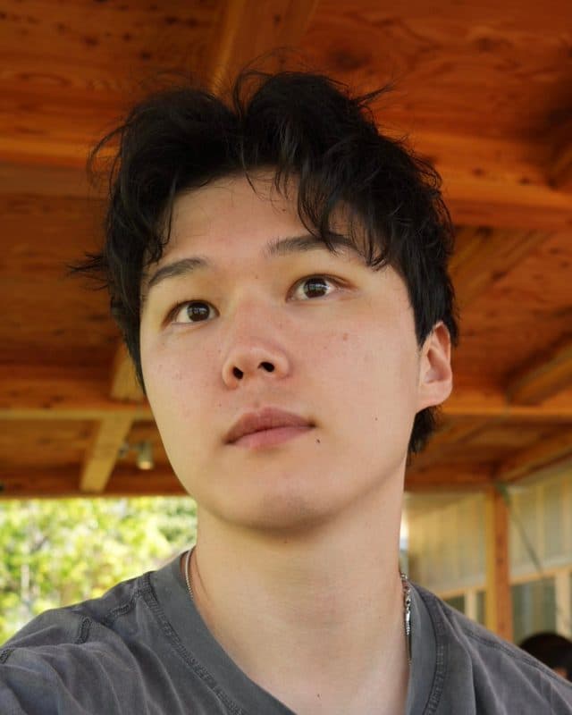 Kahn Murakami